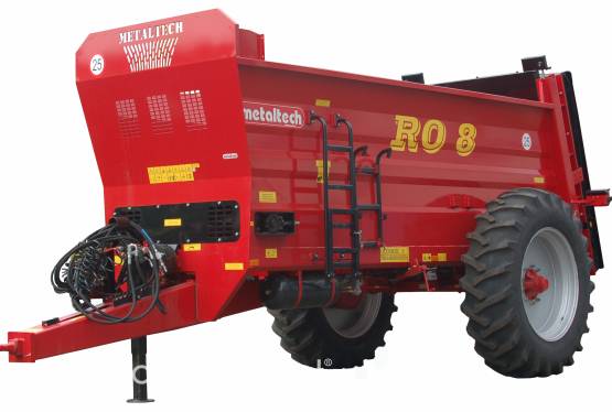 Rozrzutnik obornika RO 8