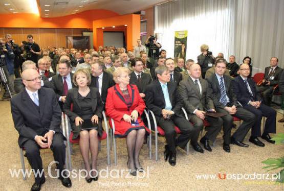 Rozmowy ministra Marka Sawickiego z komisarzem UE ds. rolnictwa i rozwoju wsi Dacianem Ciolosem