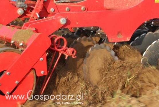 Agregat uprawowo-siewny talerzowy U740 3,0m