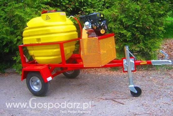 Opryskiwacz spalinowy na przyczepie jednoosiowej model POLEXIM200 RAPID, pojemność zbiornika 200l, 14-22l/min, silnik 6.5KM odpalany ze stacyjki
