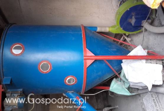 Sprzedam rozdrabniacz 11KW z mieszalnikiem 1000kg