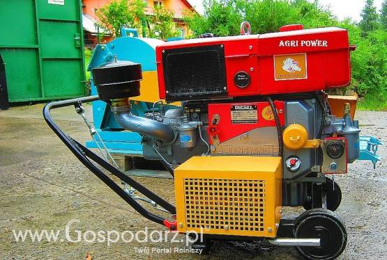 MOBILNA LINIA DO GRANULACJI: PELLECIARKA I  MŁYN ZE SPALINOWYM MODUŁEM NAPĘDOWYM ORAZ KONDYCJONER Z ODSIEWACZEM O NAPĘDZIE ELEKTRYCZNYM