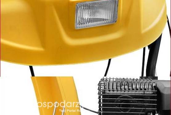 Odśnieżarka napędzana silnikiem 11km