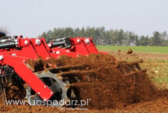 Agregat uprawowo-siewny talerzowy U710 6,0m