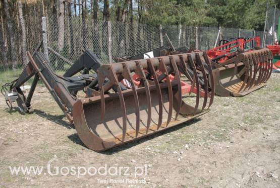 TANIO. UŻYWANE ŁADOWACZE DO RÓŻNYCH TYPÓW CIĄGNIKÓW