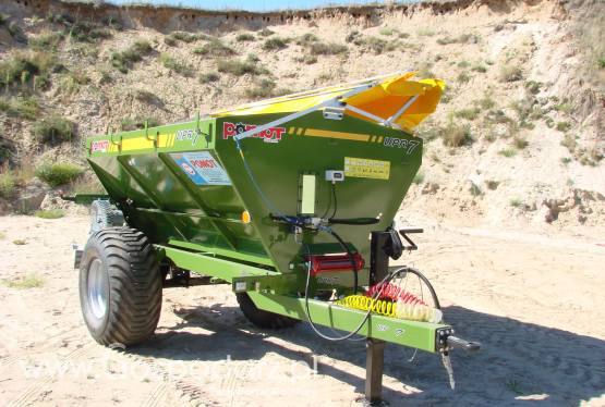 UNIWERSALNY PRZYCZEPIANY ROZSIEWCZ 7,0T