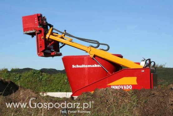 Przyczepy do zadawania pasz INNOVADO