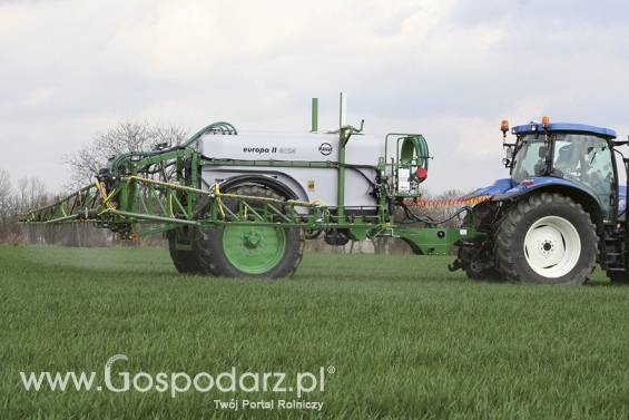 OPRYSKIWACZE POLOWE PRZYCZEPIANE EUROPA UNIA Group