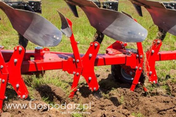 Pług obrotowy 5-skibowy (4+1) z zabezpieczeniem śrubowym U061/1