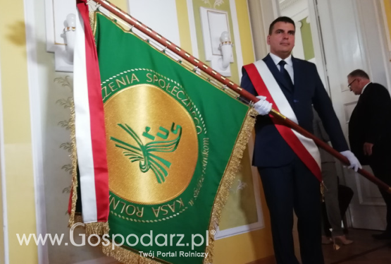 Sztandar Kasy Rolniczego Ubezpieczenia Społecznego