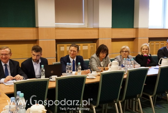 W ministerstwie o ubezpieczeniach rolnych