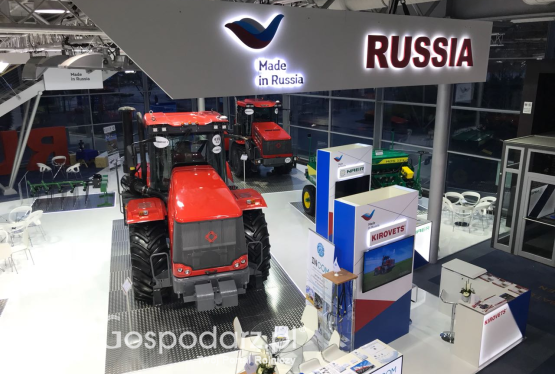 Kirovets K-743 oraz K-424 na Agritechnica 2017