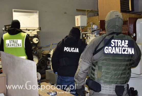 Rozbita grupa, zlikwidowana fabryka i przejęty towar