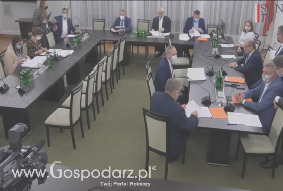 „Piątka dla zwierząt” odrzucona na Senackiej komisji rolnictwa.