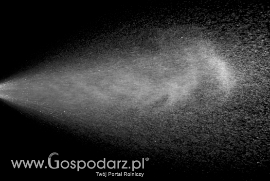 Stosowanie środków ochrony roślin a strategia „Od pola do stołu”