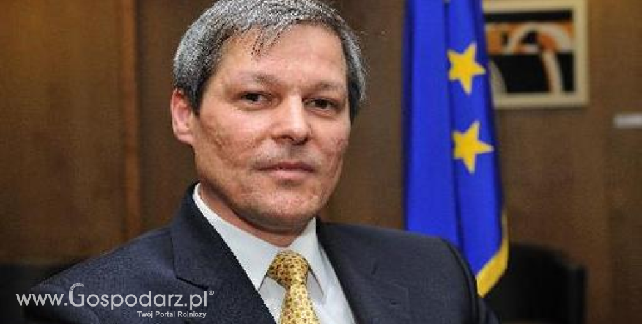 D. Ciolos: Możliwe wsparcie dla rolników