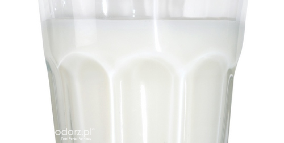 UE: W IV kw. 2016 r. dostawy mleka zmniejszyły się o 3%