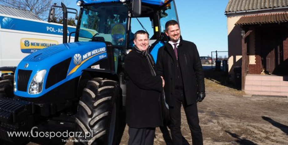 Rolnik spod Mławy z nowym ciągnikiem od New Holland