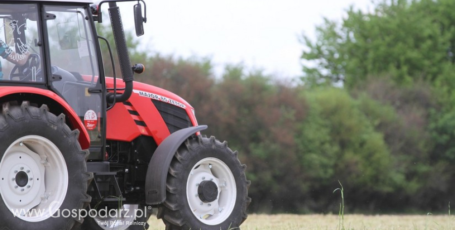 Ursus C-38, Zetor Major 80 i New Holland TD5.85. Zobacz jakie modele ciągników w 2016 r. wybierali rolnicy