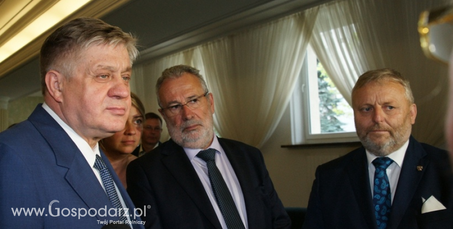 K. Jurgiel: W Polsce izby rolnicze powinny podnieść rangę na wzór przedwojennych