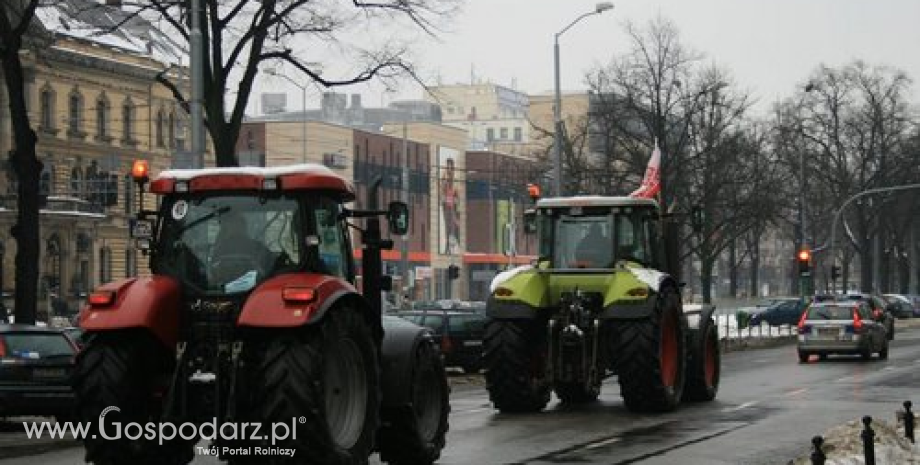 Traktorem po zakupy. Rolnicy szykują ogólnopolski protest