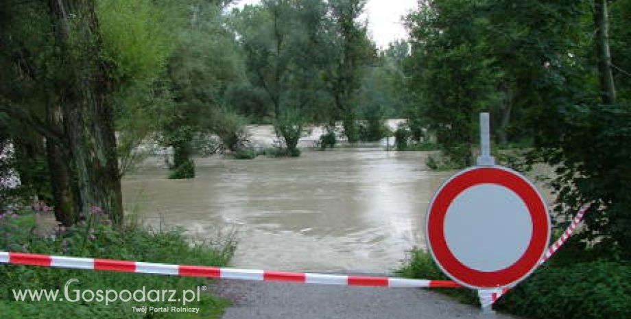 Uwaga! Zniszczone przez powódź gospodarstwa odbudowane ze środków PROW 2007 - 2013 muszą być ubezpieczone